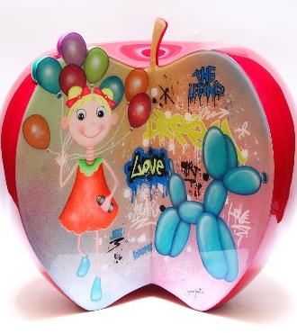 Balloon apple - 15" inch - Resin sculpture