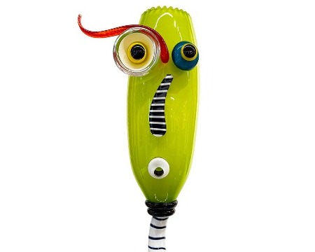 Carnaval vert grand sourcil - Glass sculpture -23" x 7"