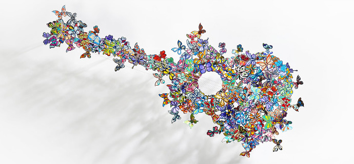 Butterflies guitar colors - 123 x 46 cm - Sculpture murale 3D en métal découpée au laser