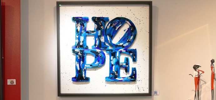 Hope - Tribute to Indiana - 100 x 100 cm - Plumes et dessin