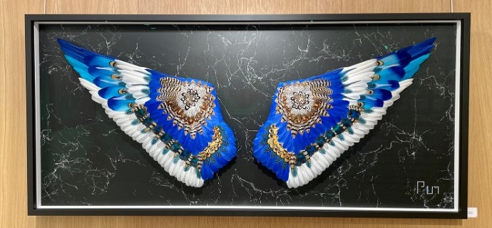 Limitless - bleu - 71" x 31" - Plumes and drawing